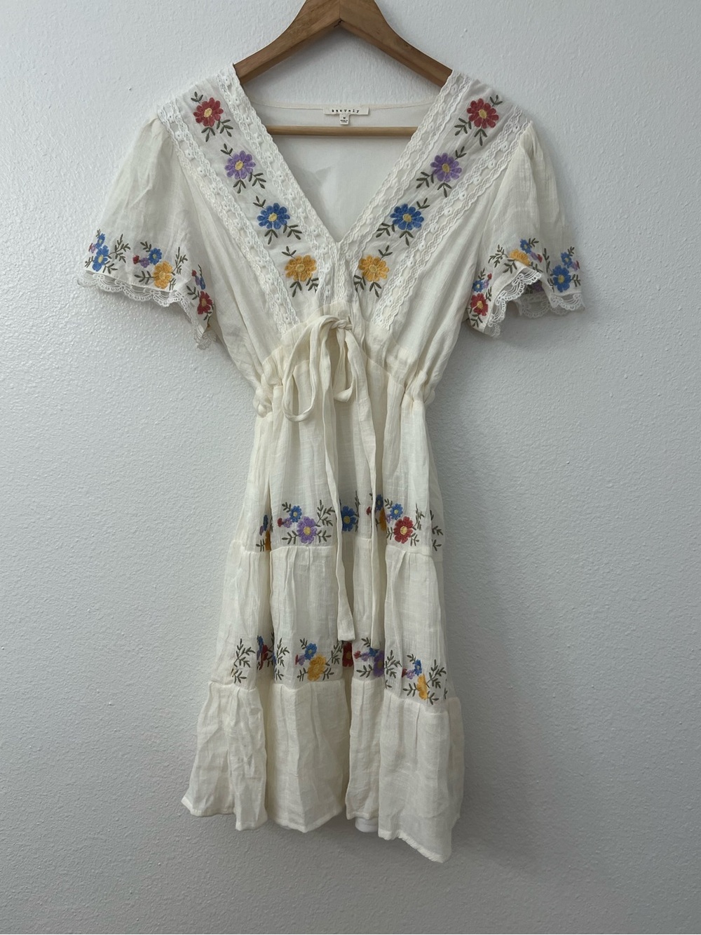 Baevely Boho Floral Embroidered Cream Prairie Cottagecore Dress